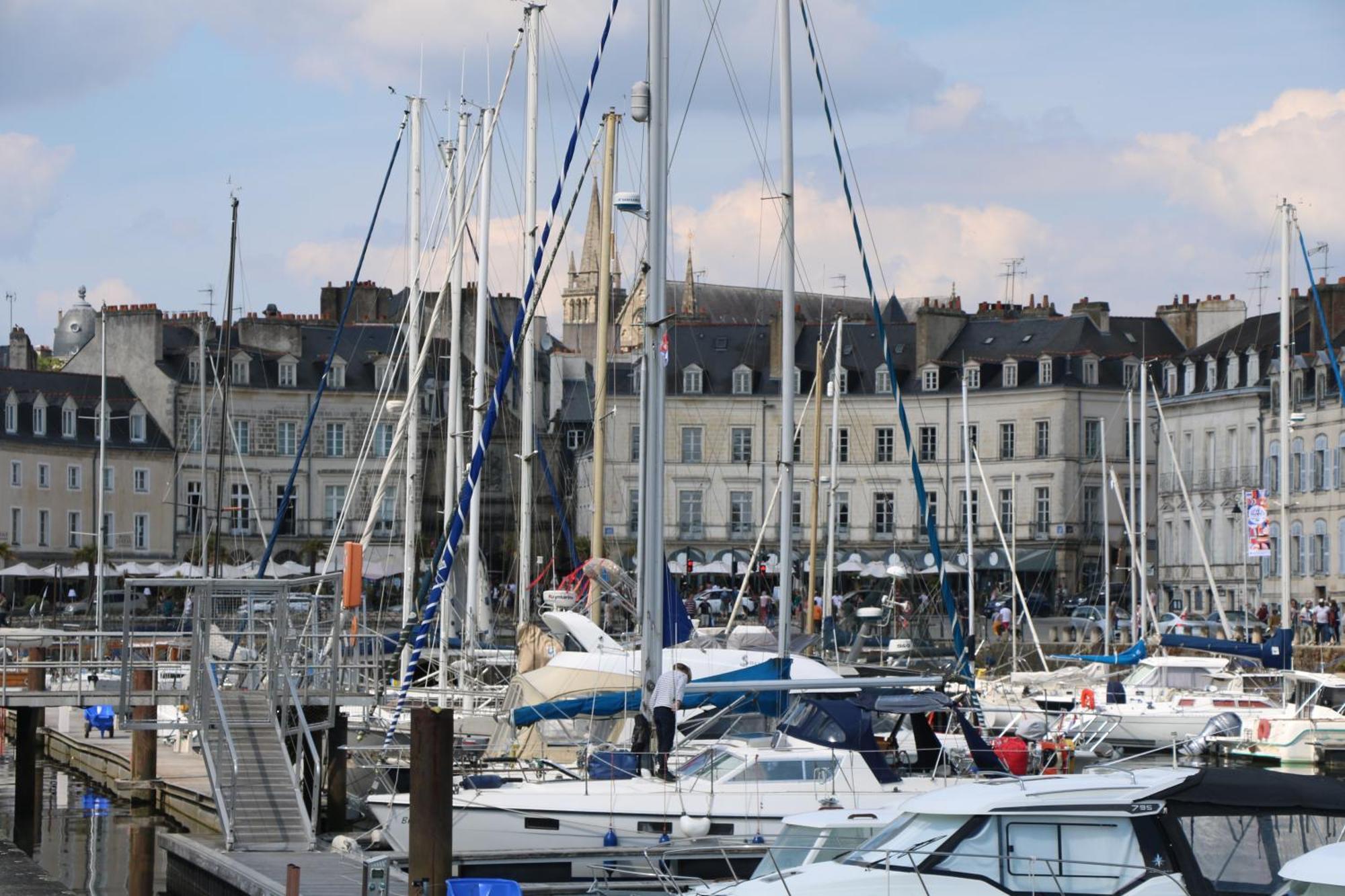 Appartement Au Calme Vannes Exterior foto